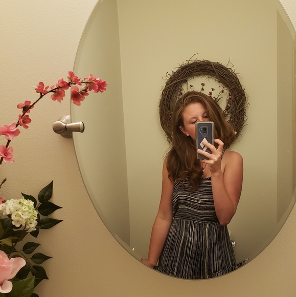 Meet your Posher, Ali - Picture 5 of 5